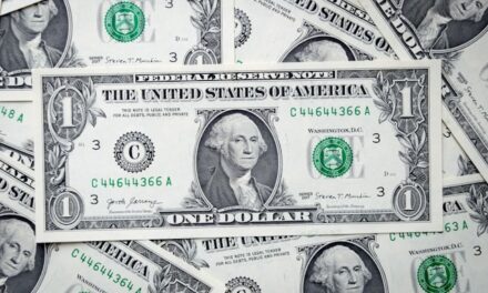 Bond Market Sounds the Alarm as Yields Hit 19-Year High