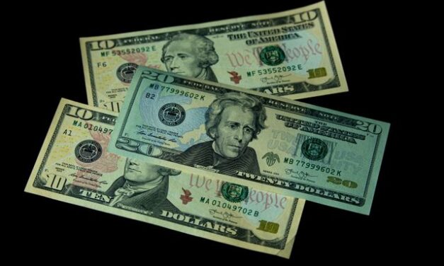 Dollar plunges to 3-month low as Treasury moves trigger “debasement trade” 