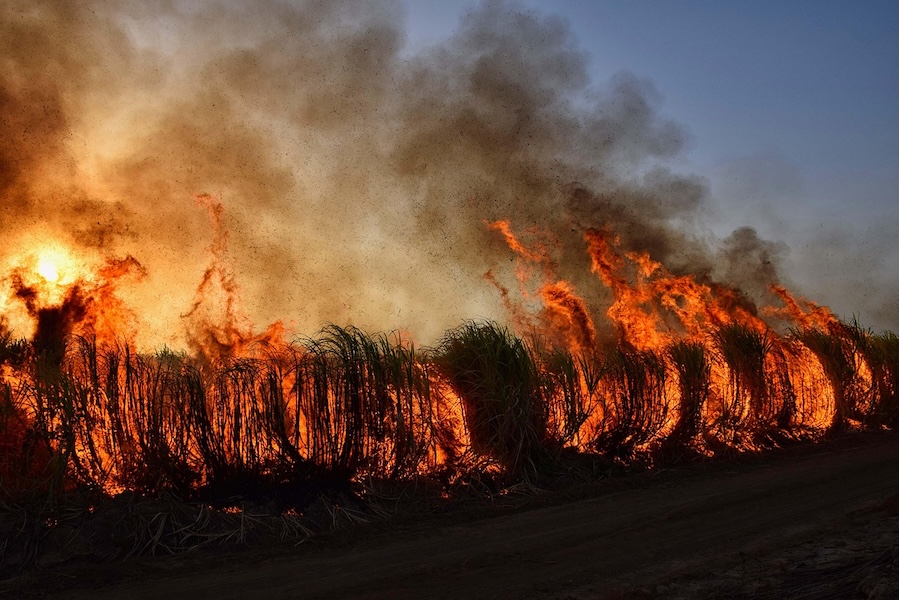 Spokane wildfires force mass evacuations, destroy hundreds of structures