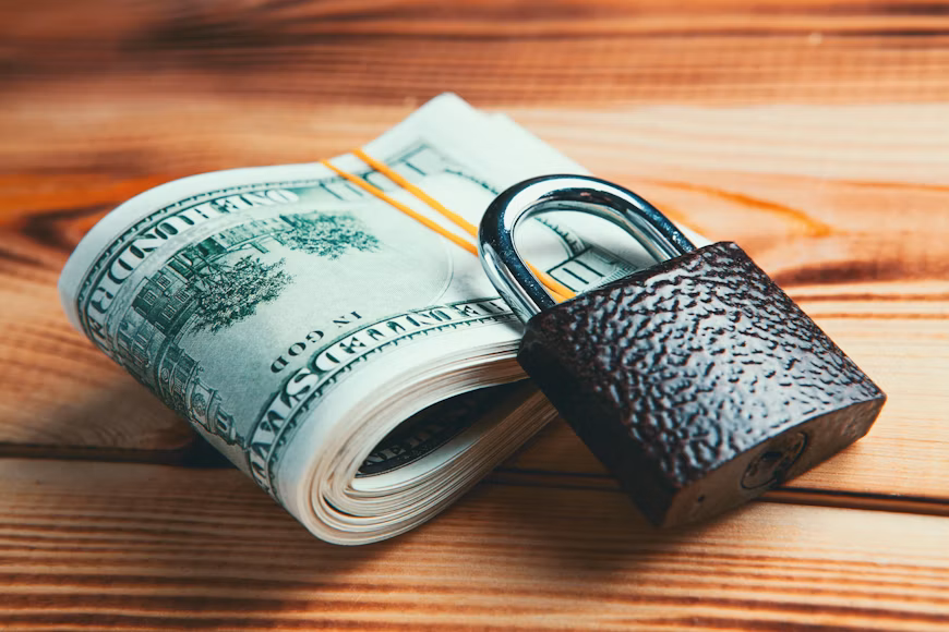 Simple Ways to Protect Your Money and Personal Information From AI-Powered Scams