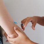 Surprise $140 Out-Of-Pocket Fees Leave Patients Walking Away From New COVID Shots In Washington 