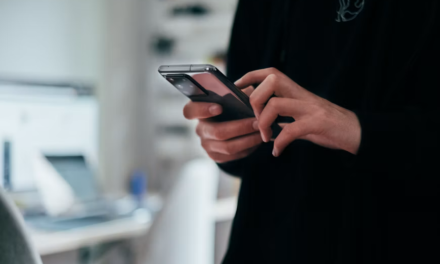 New Research Examines the Health Risks Linked to Smartphone Use Among Children